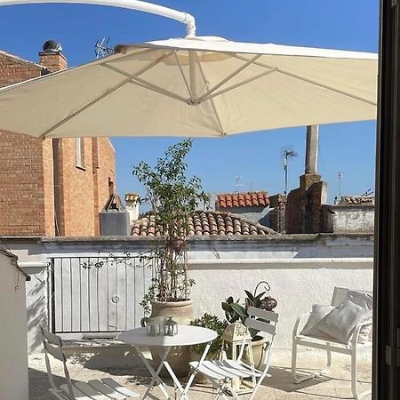 Eldoh Villa Bernalda Exteriör bild