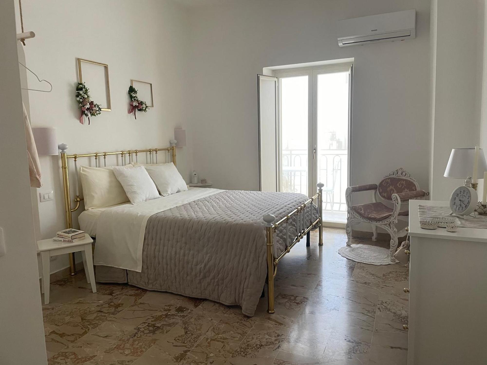 Eldoh Villa Bernalda Exteriör bild
